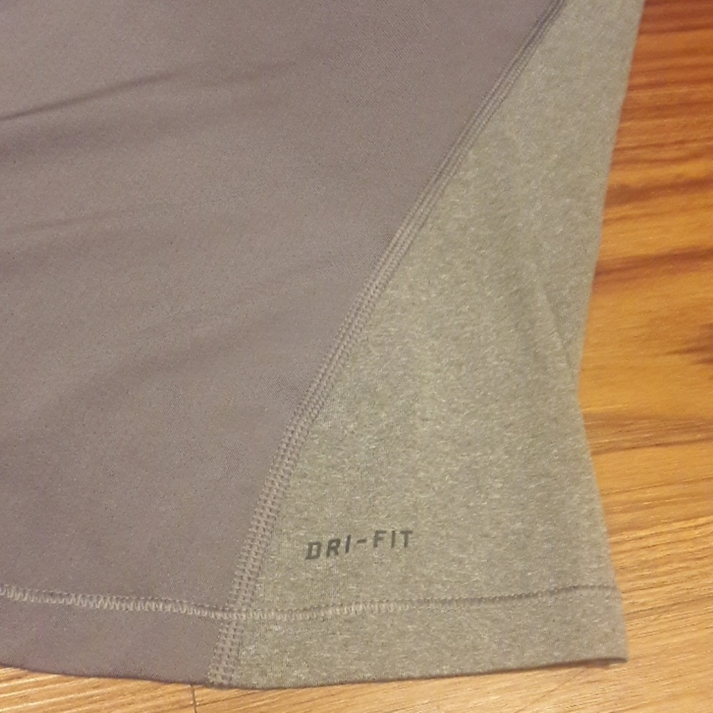 NWT Nike Pro Tank Top - Picture 4 of 7
